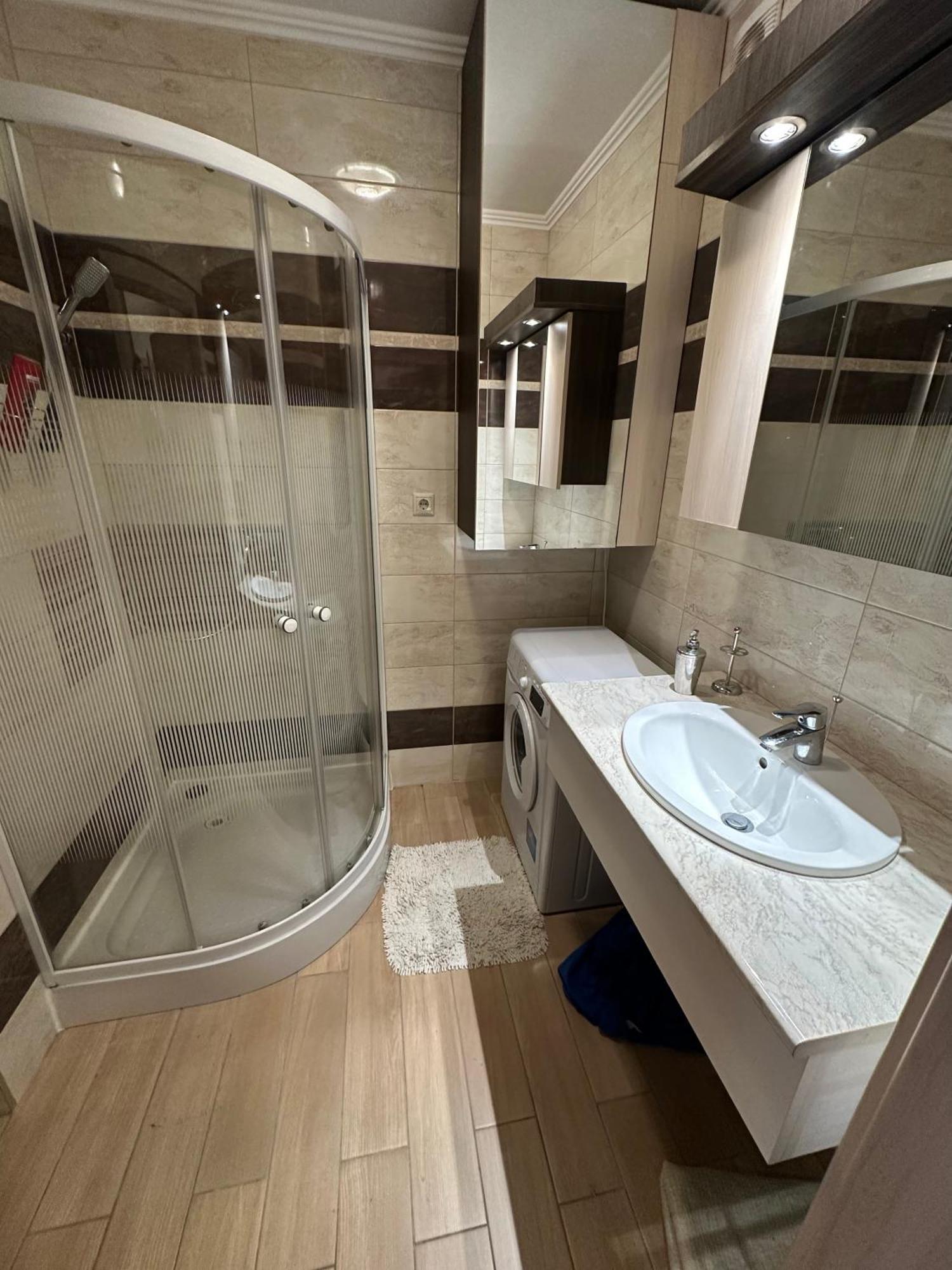 Piano Balaton Apartment Zamardi